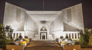 The Supreme Court of Pakistan building, emphasizing its architectural grandeur, related to the news headline "Supreme Court Convenes Full Bench for Reserved Seats Case."