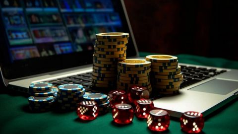 Discover the Thrills at Online Casino Lucky Max 16